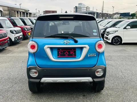 Daihatsu Cast