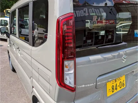 Suzuki Spacia