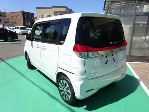 Mitsubishi Delica D:2