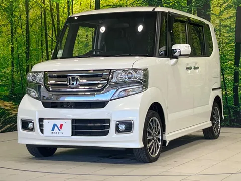 Honda N-BOX Custom