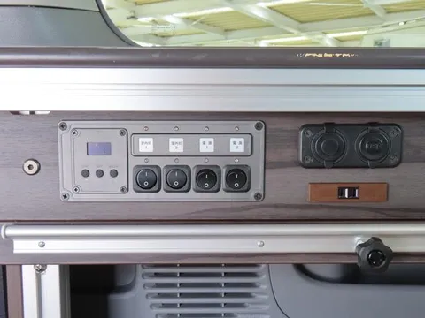 Nissan Vanette