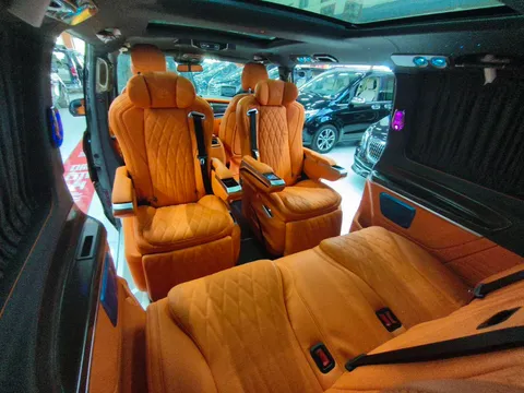 Mercedes-Benz V-Class