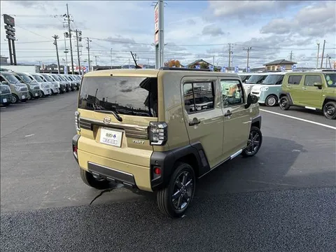 Daihatsu Taft