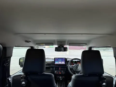 Suzuki Jimny Sierra