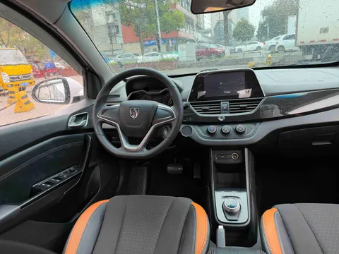 Baojun 310