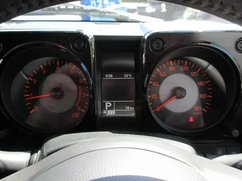 Suzuki Jimny Nomade