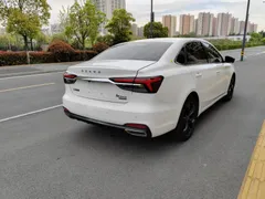 Roewe i6
