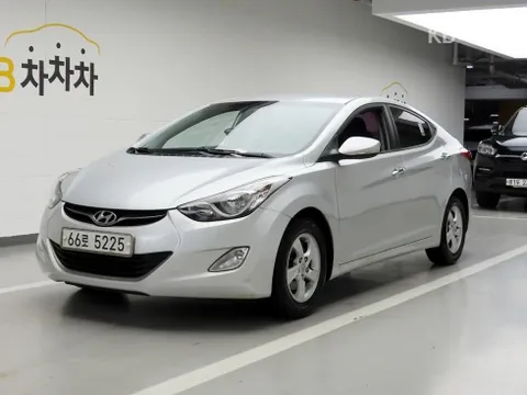 Hyundai Elantra (Avante)