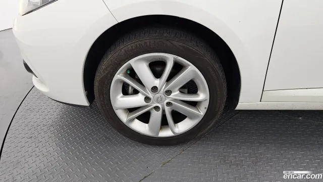 Renault SM3