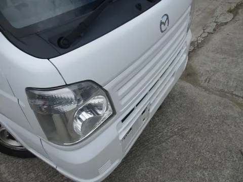 Mazda Scrum Truck
