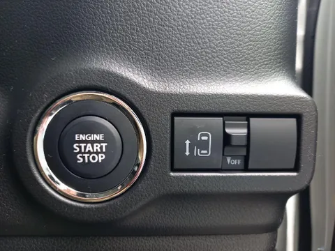 Suzuki Spacia