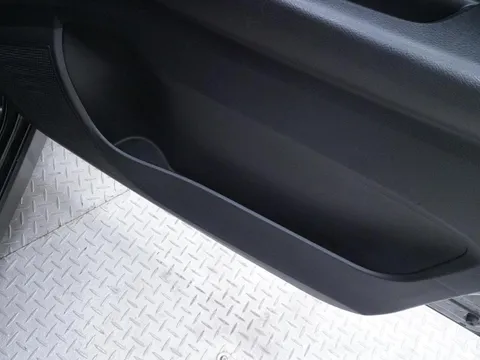 Mitsubishi eK X