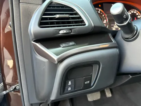 Acura CDX