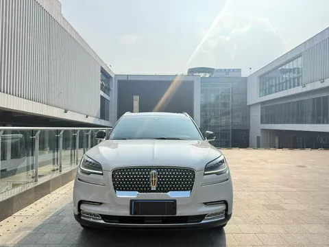 Lincoln Aviator