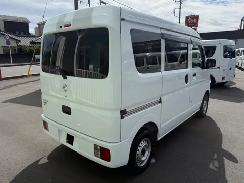 Nissan Clipper