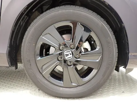 Honda Freed Plus