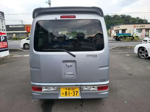 Daihatsu Atrai Wagon