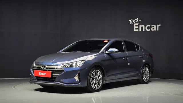 Hyundai Elantra (Avante)