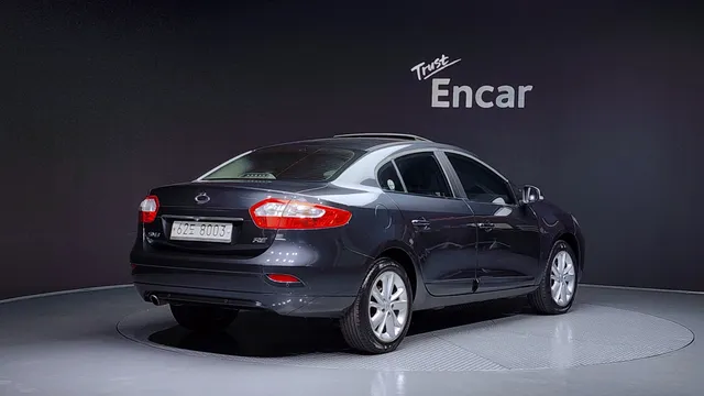 Renault SM3