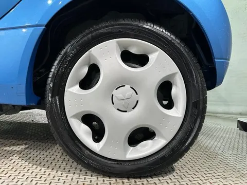 Mitsubishi I
