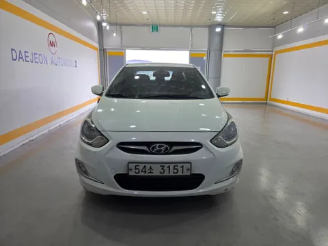 Hyundai Accent