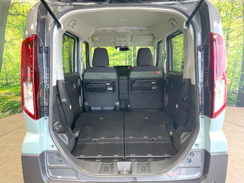 Suzuki Spacia Gear