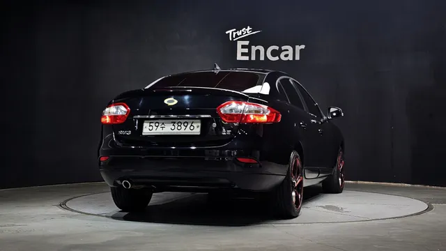 Renault SM3