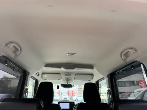 Suzuki Spacia Gear