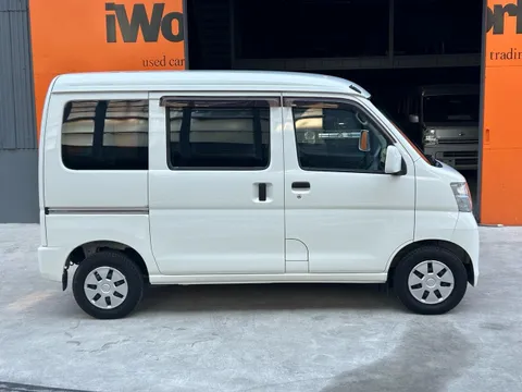 Daihatsu Hijet Cargo