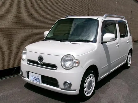 Daihatsu Mira Cocoa