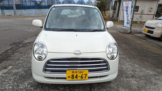 Daihatsu Mira Gino