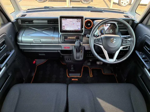 Suzuki Spacia Gear