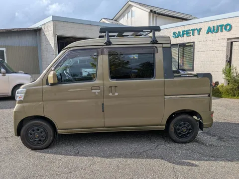Daihatsu Hijet Cargo
