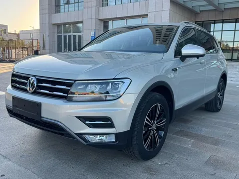 Volkswagen Tiguan L
