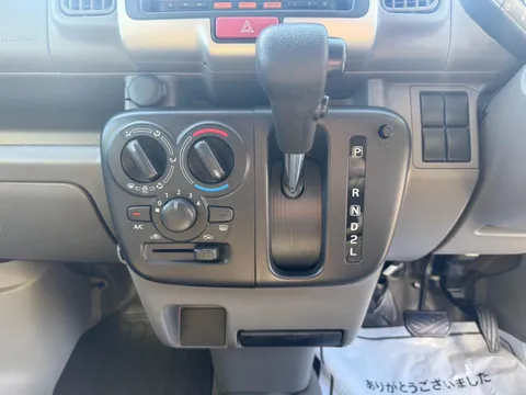 Nissan Clipper