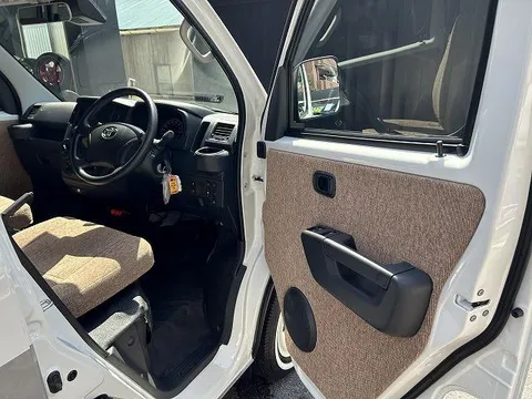 Toyota TownAce Van