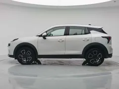 Lynk & Co 06