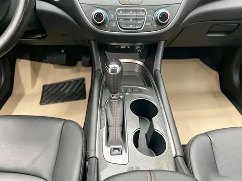 Chevrolet Malibu XL