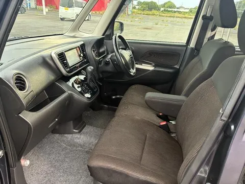 Mitsubishi eK Space Custom