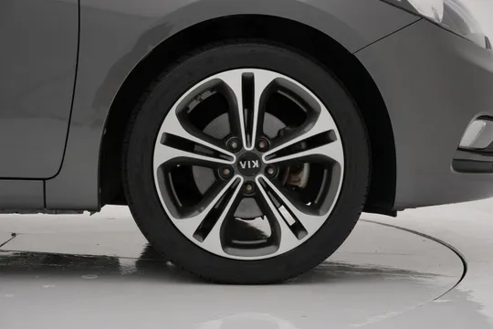 Kia Cerato (K3)