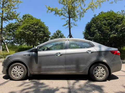 Kia K2