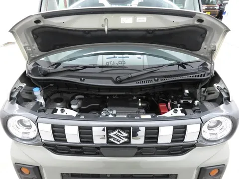 Suzuki Spacia Gear