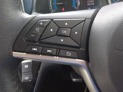 Mitsubishi eK X