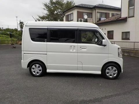 Nissan Clipper Rio