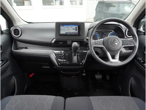 Mitsubishi eK X