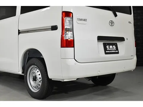 Toyota TownAce Van
