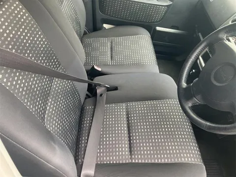Nissan Otti