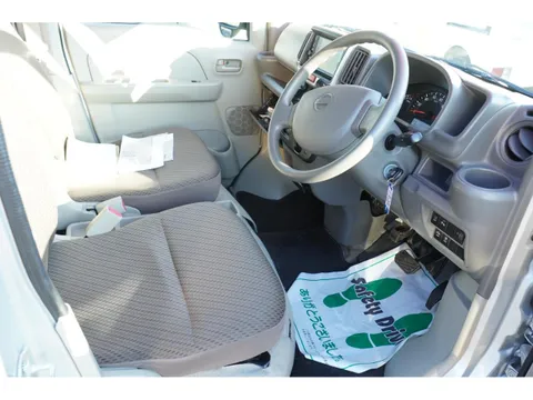 Nissan Clipper