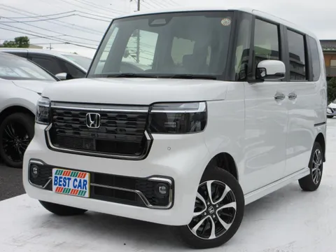 Honda N-BOX Custom
