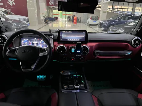 BAIC BJ40